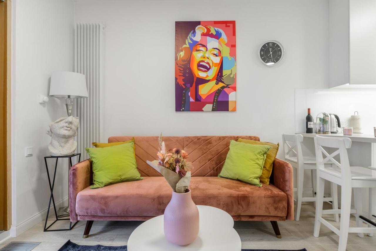 Lumina Luxury Apartments In Mennica Residence Βαρσοβία Εξωτερικό φωτογραφία