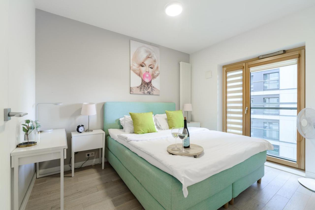 Lumina Luxury Apartments In Mennica Residence Βαρσοβία Εξωτερικό φωτογραφία