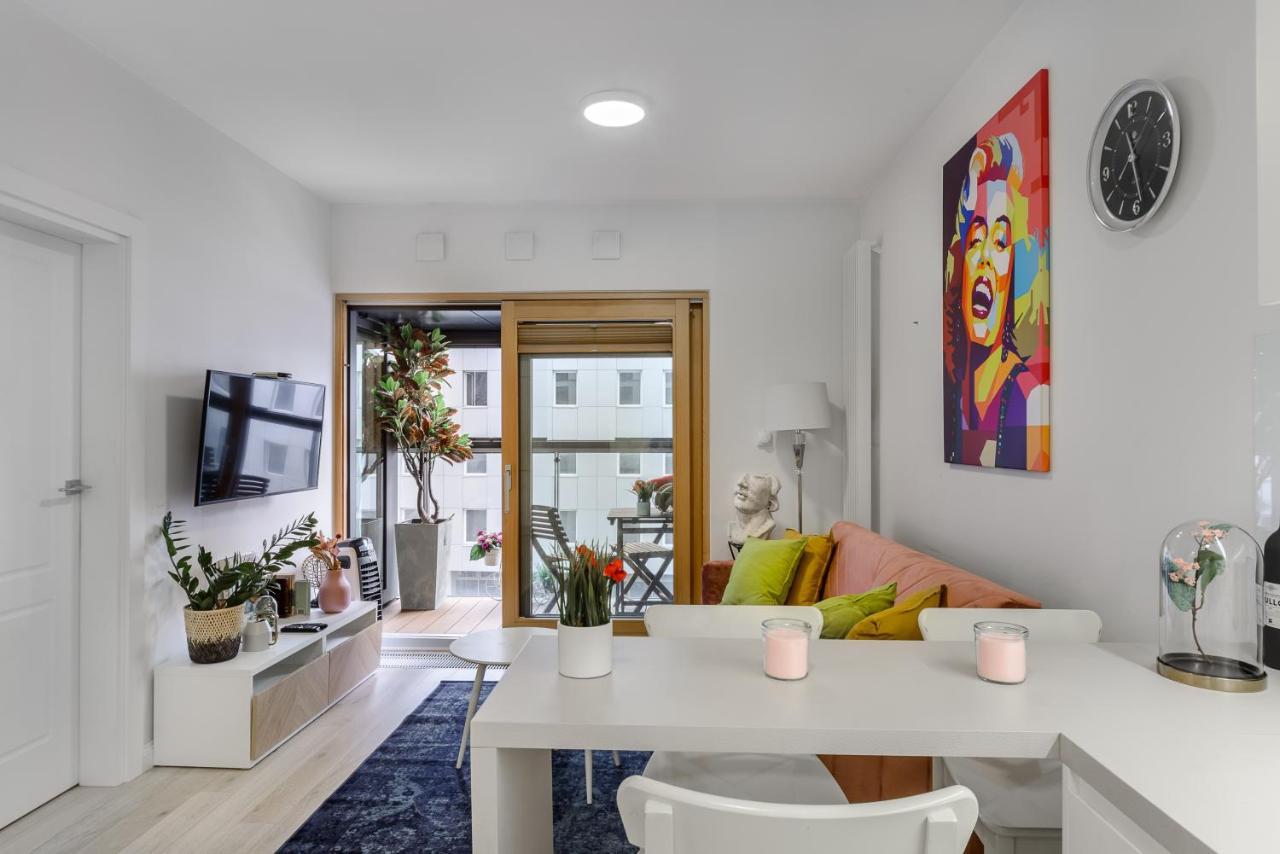 Lumina Luxury Apartments In Mennica Residence Βαρσοβία Εξωτερικό φωτογραφία