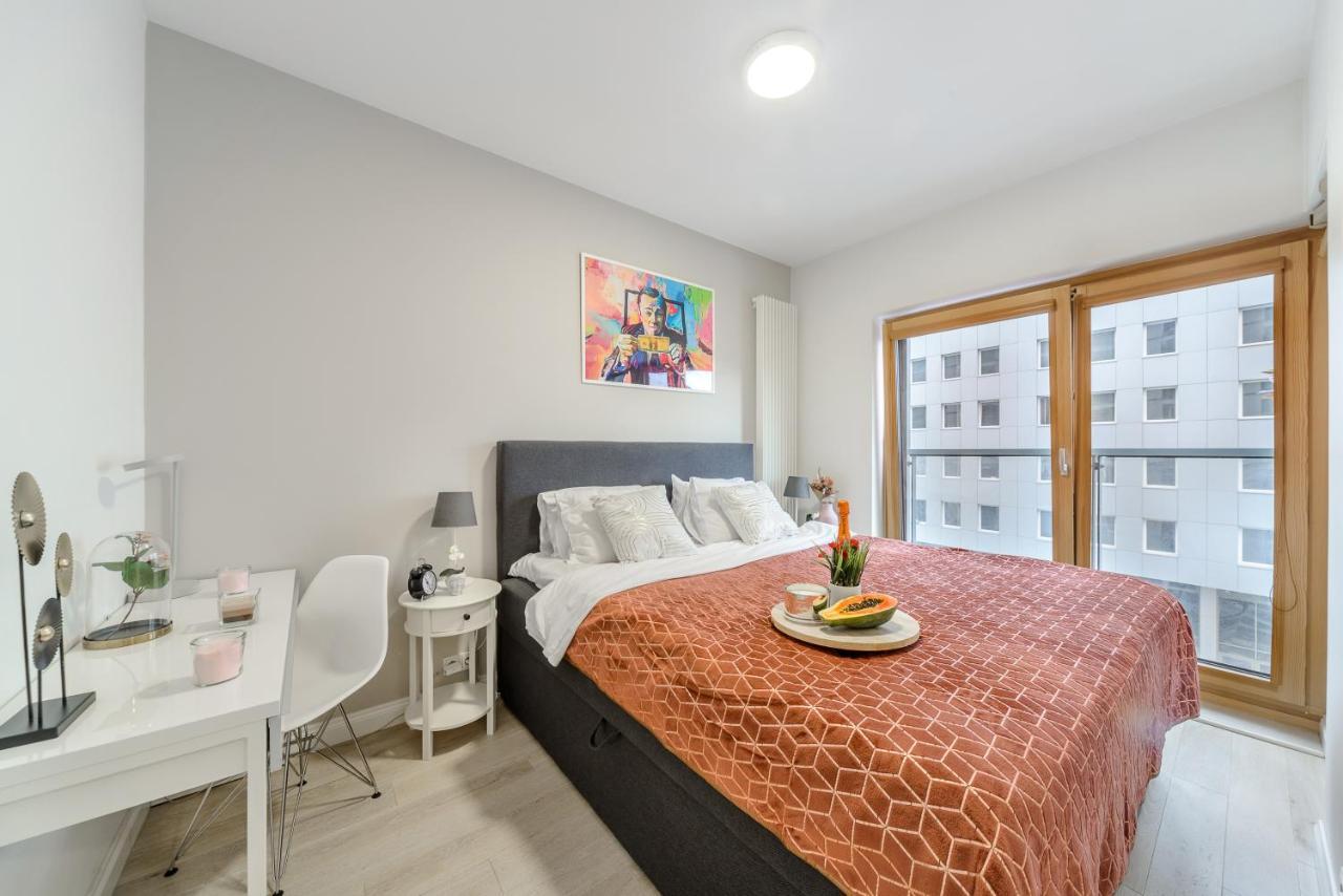 Lumina Luxury Apartments In Mennica Residence Βαρσοβία Εξωτερικό φωτογραφία
